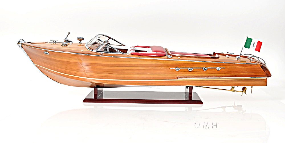 Aquarama Exclusive Edition with Display Case