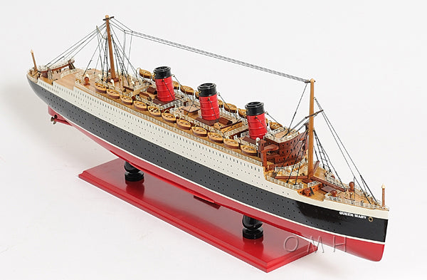 Queen Mary Large with Display Case