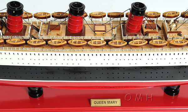 Queen Mary Large with Display Case
