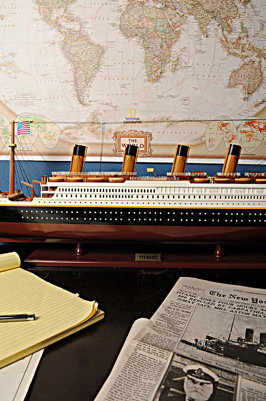 RMS Titanic Large with Display Case