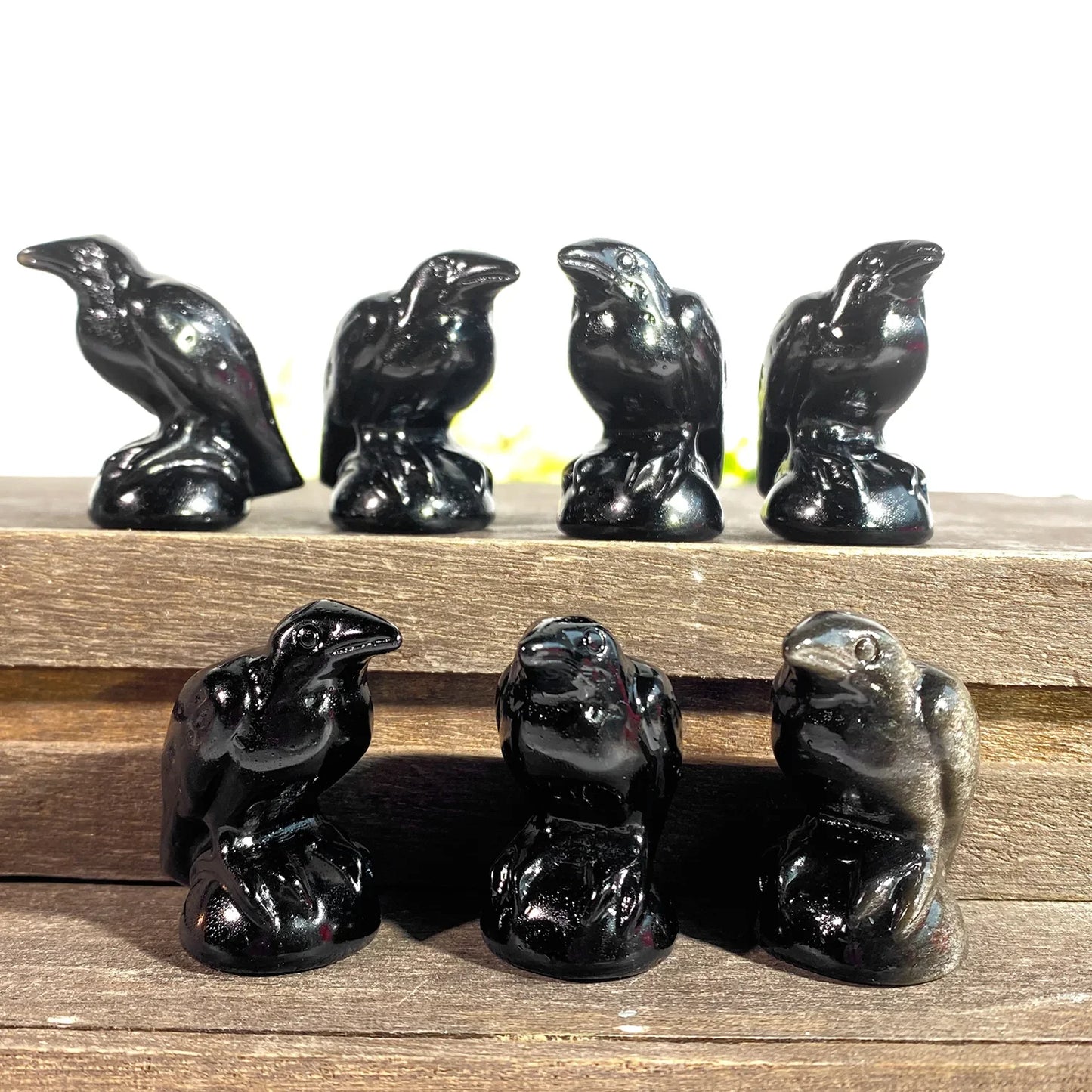 Obsidian Raven Statue