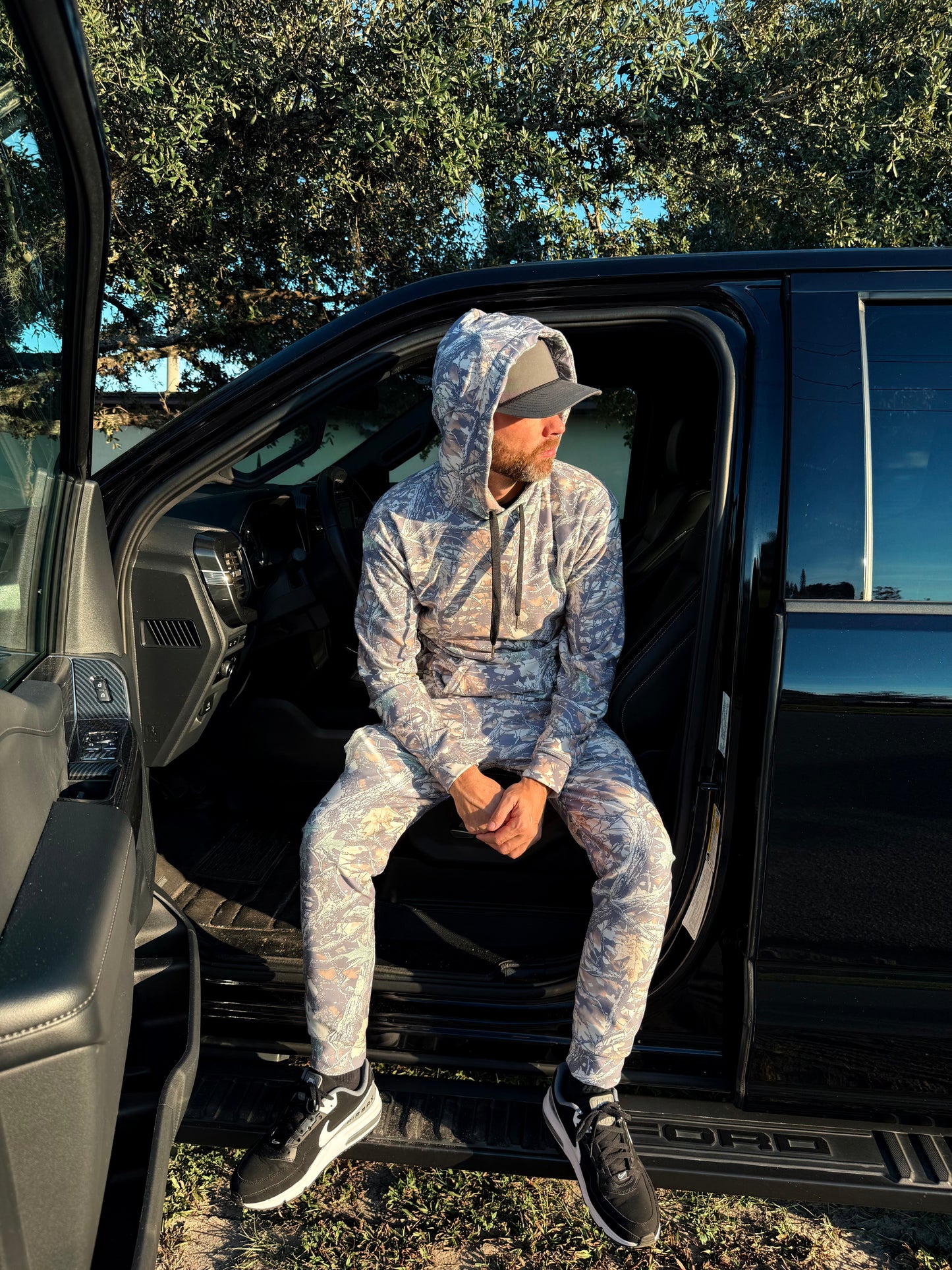 Faded Camouflage Wide String Hoodie