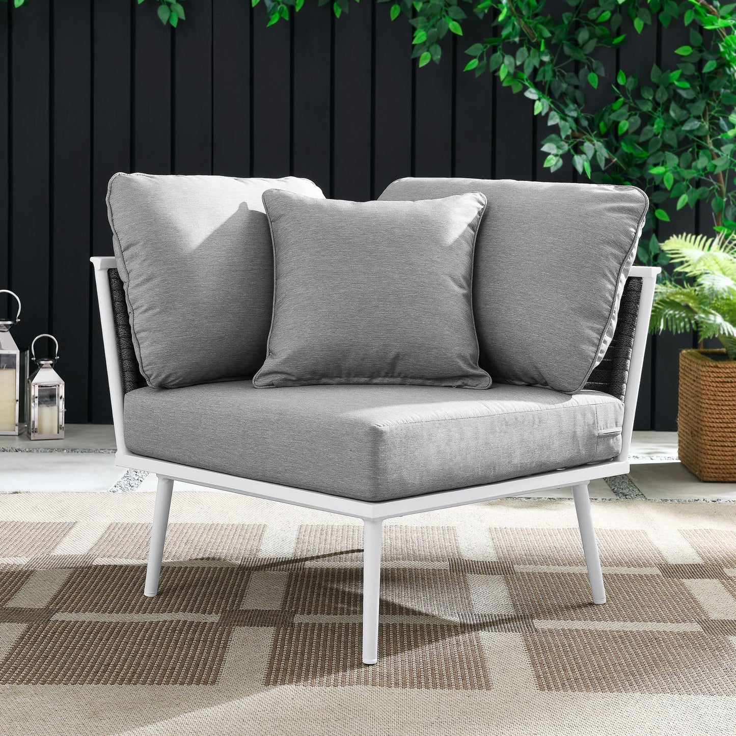 Stance Outdoor Patio Aluminum Corner Chair by Modway