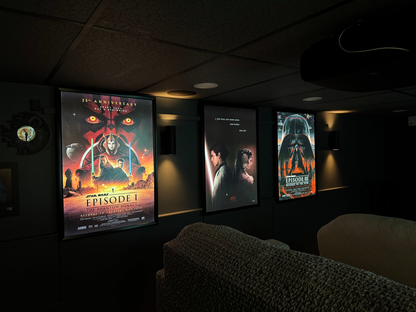 9-PACK Glowbox "World Famous" LED Poster Frames