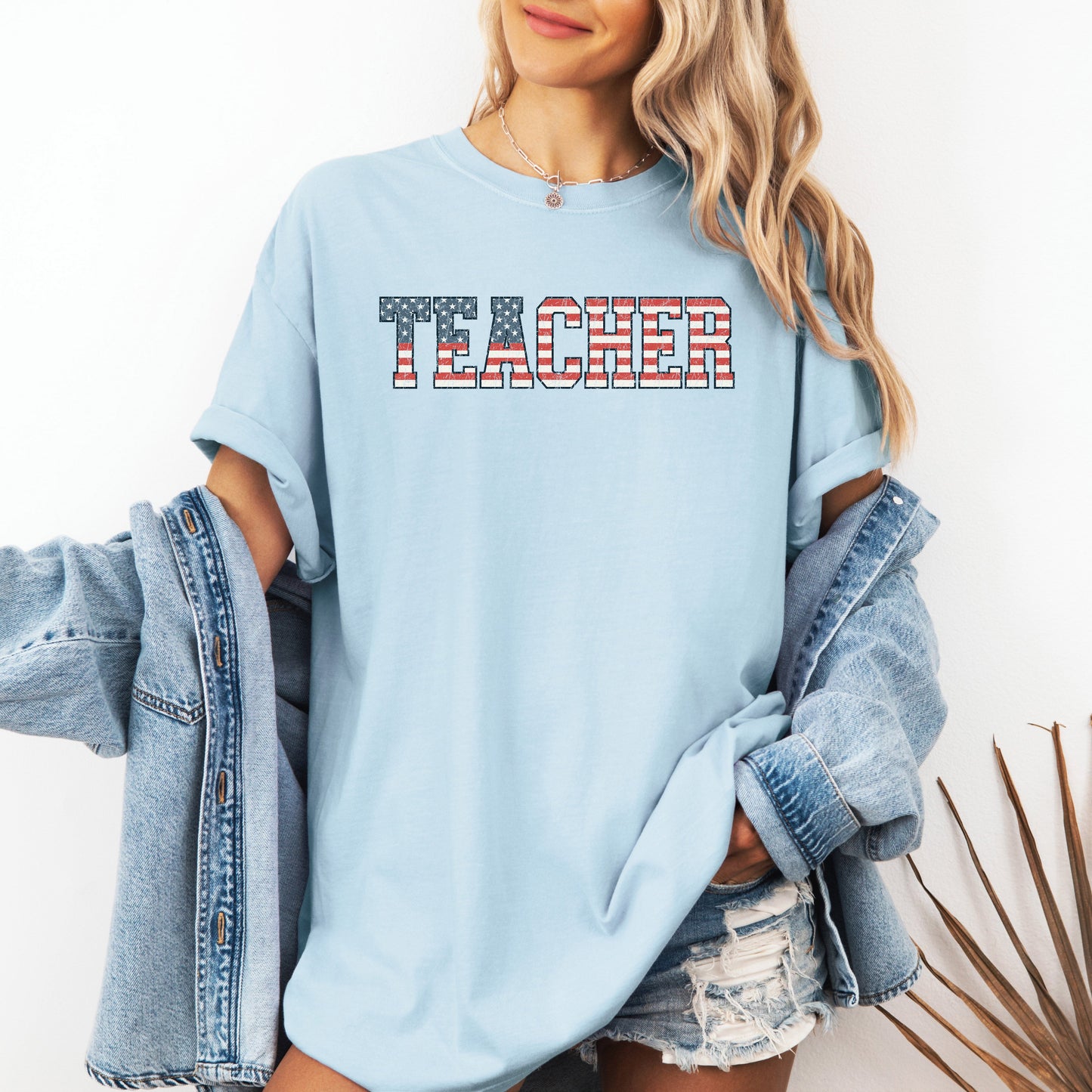 Teacher USA Flag Retro Classroom Pride Teacher Appreciation Edition Comfort Colors Tee