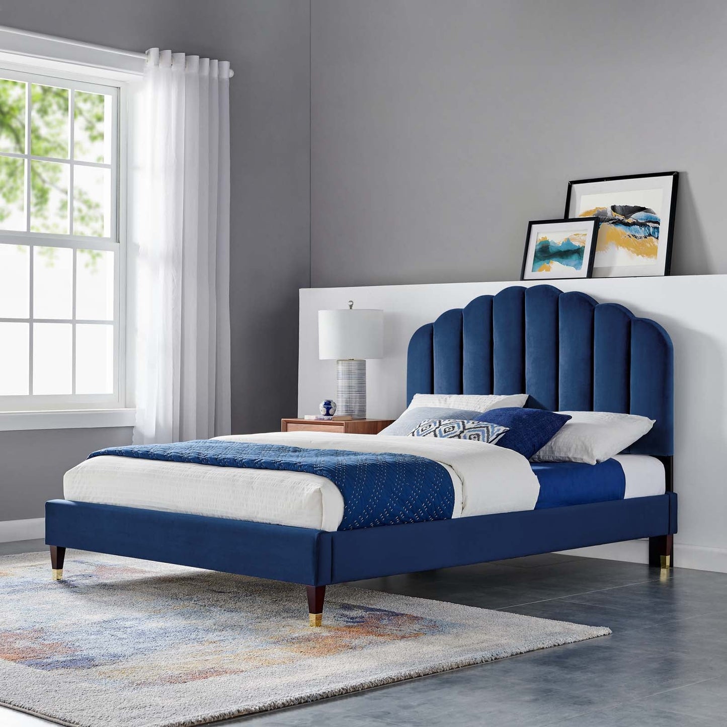 Daisy Performance Velvet Queen Platform Bed by Modway