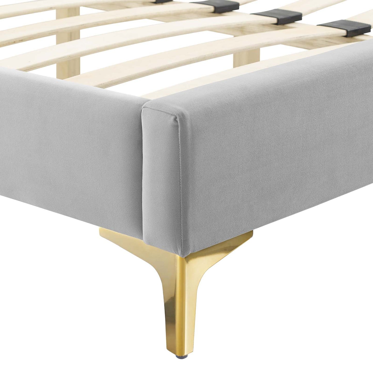 Current Performance Velvet Full Platform Bed by Modway