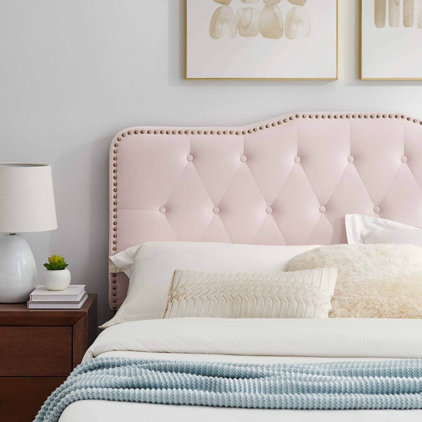 Amber Tufted Performance Velvet Twin Platform Bed by Modway