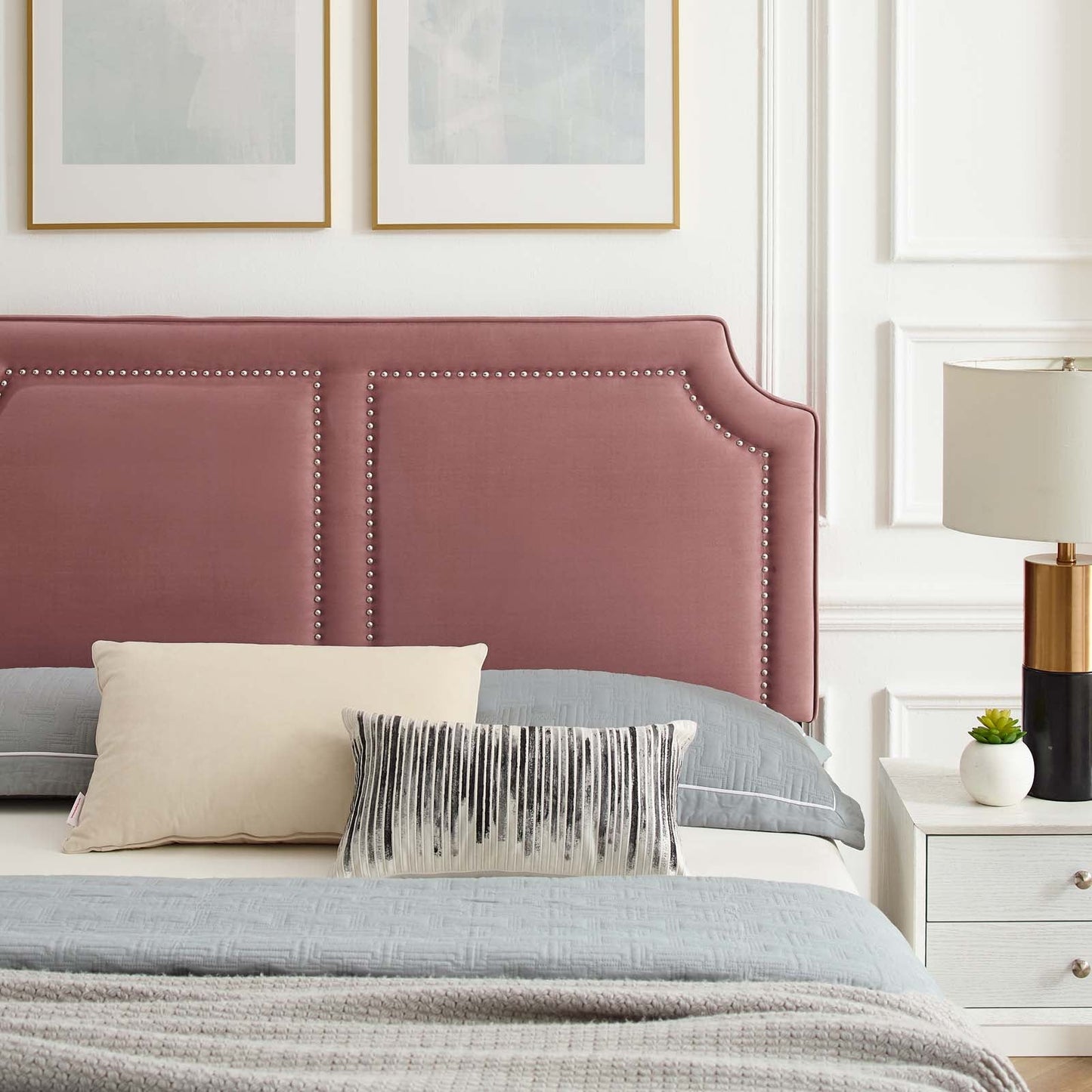 Novi Performance Velvet King Bed by Modway