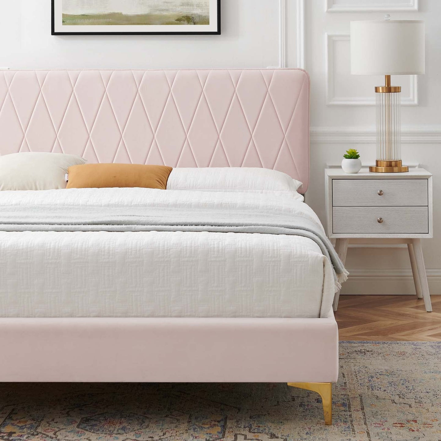 Phillipa Performance Velvet King Platform Bed by Modway