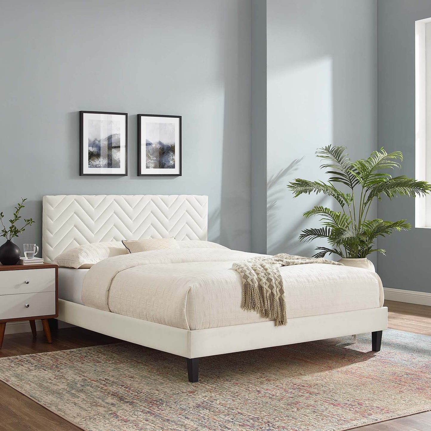 Leah Tapered Wood Leg Chevron Tufted Performance Velvet Twin Platform Bed by Modway