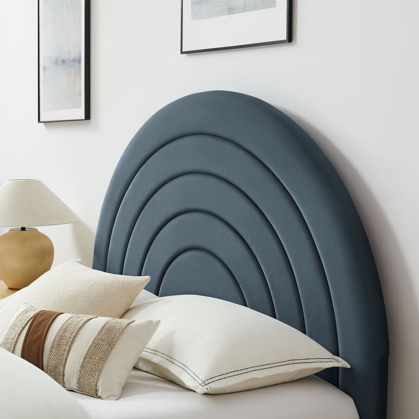 Solana Arched Performance Velvet Queen Platform Bed by Modway