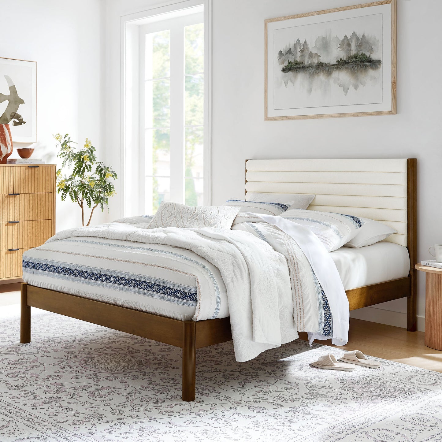 Olea Channel Tufted Boucle Solid Wood Queen Platform Bed by Modway