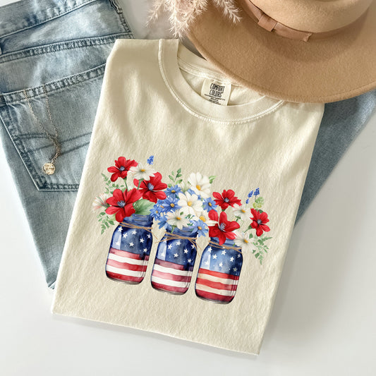 Vintage Mason Jars With Flowers Patriotic 4th Of July American Design Comfort Colors Tee