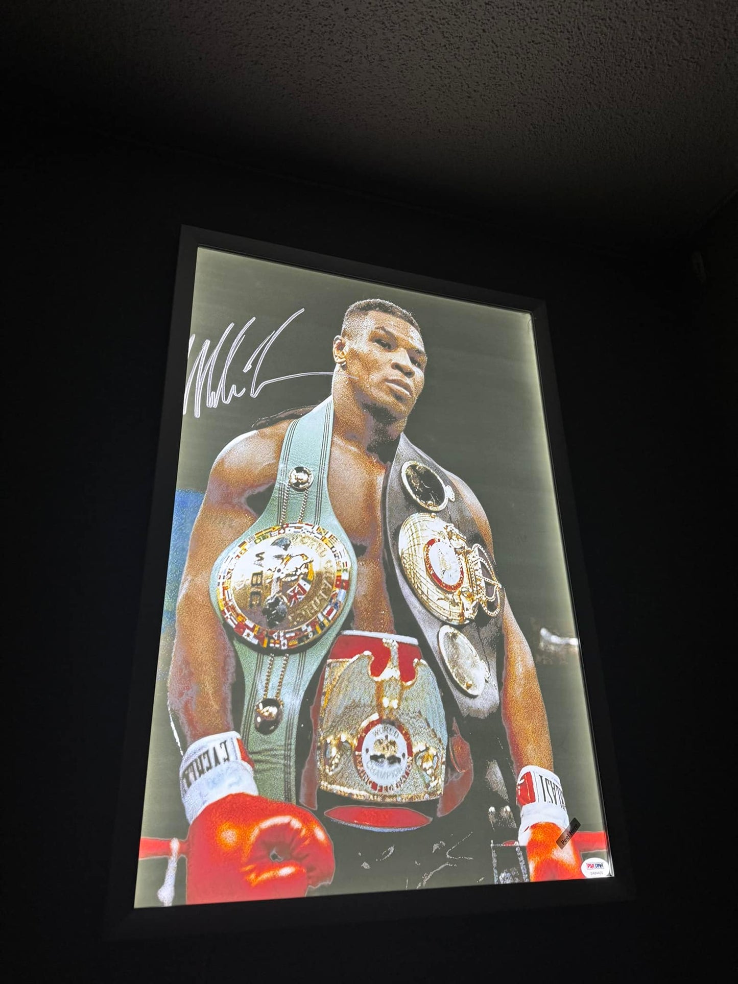 3-PACK Glowbox "World Famous" LED Poster Frames