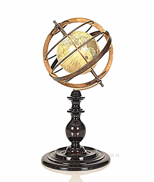Globe in Brass rings