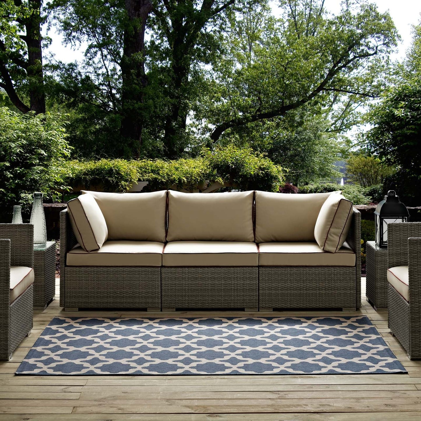 Cerelia Moroccan Trellis Indoor and Outdoor 5x8 Area Rug by Modway