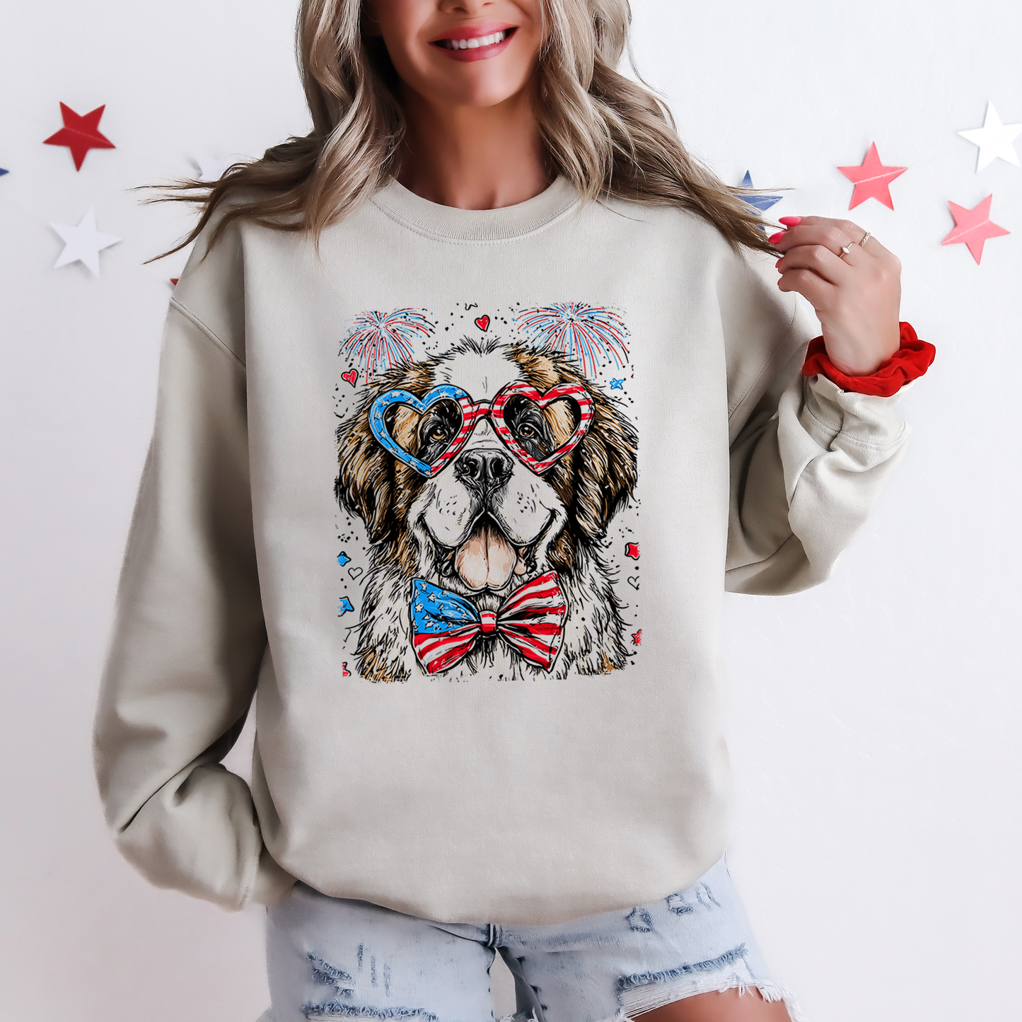 Saint Bernard Patriotic Dog USA Flag 4th Of July Celebration For Pet Lovers Sweatshirt