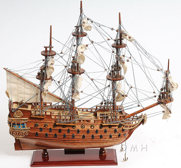 San Felipe Small with Display Case