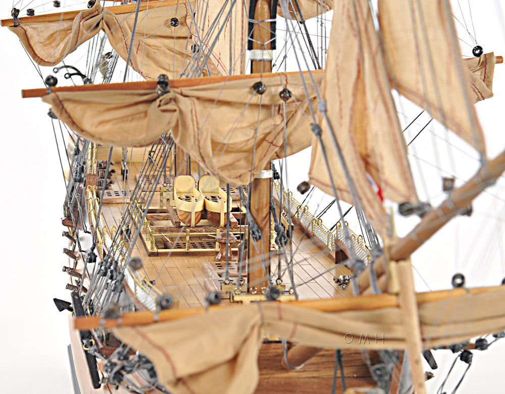 HMS Surprise Large With Floor Display Case