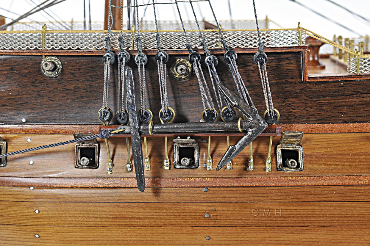 HMS Surprise Medium
