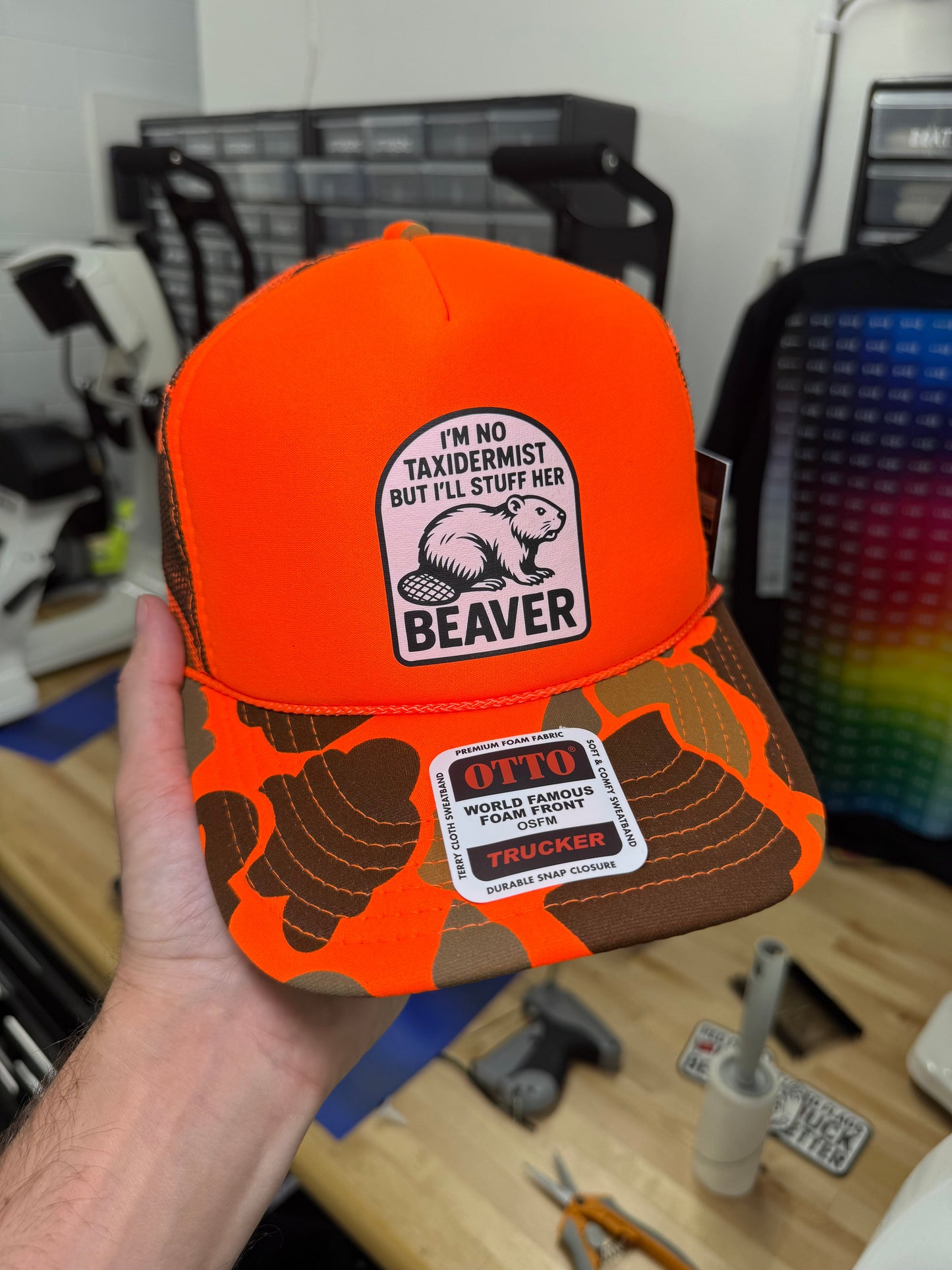 I'm No Taxidermist But I'll Stuff Her Beaver Camouflage Foam Snapback Trucker Hat for Men