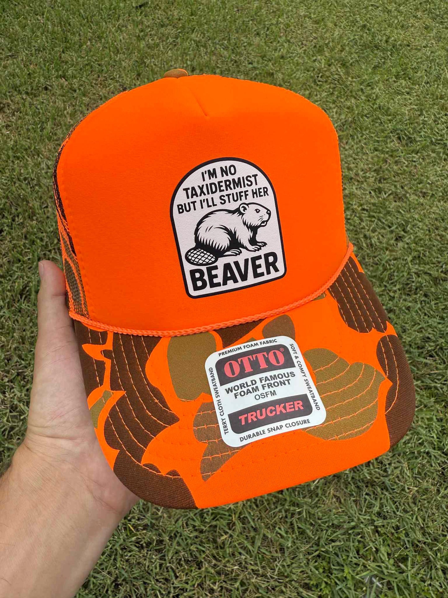 I'm No Taxidermist But I'll Stuff Her Beaver Camouflage Foam Snapback Trucker Hat for Men