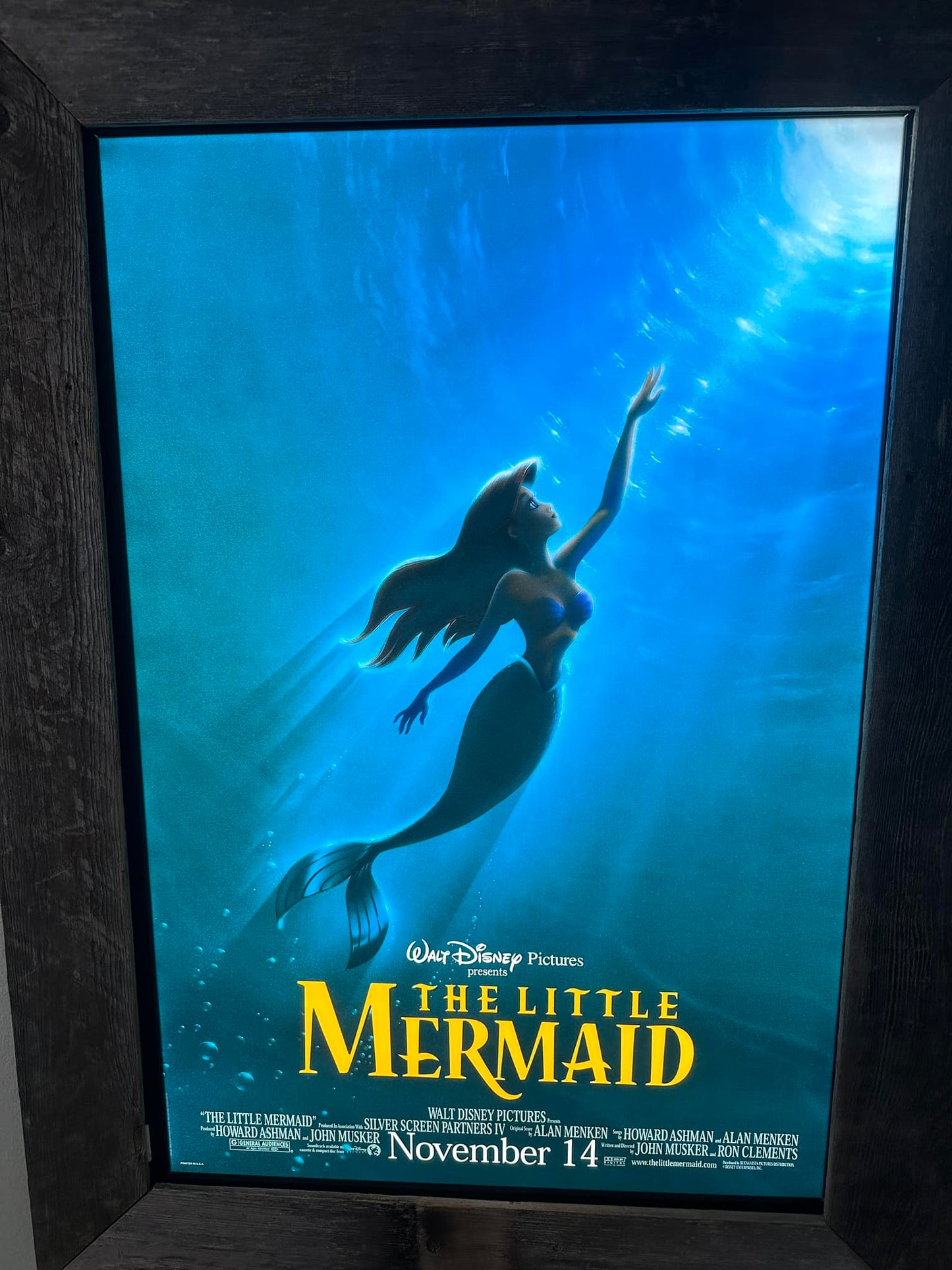 3-PACK Glowbox "World Famous" LED Poster Frames