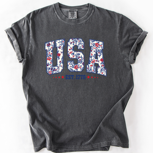 USA Floral Pattern Est 1776 Patriotic America Flag Inspired Edition Comfort Colors Tee