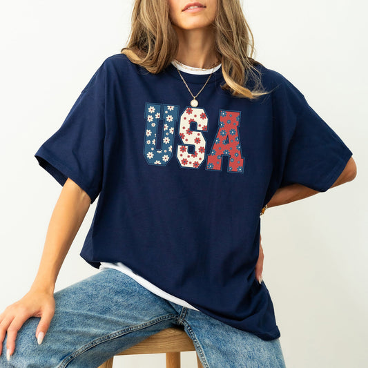 USA Floral Print Patriotic Americana Vintage Style Heritage Design Comfort Colors Tee