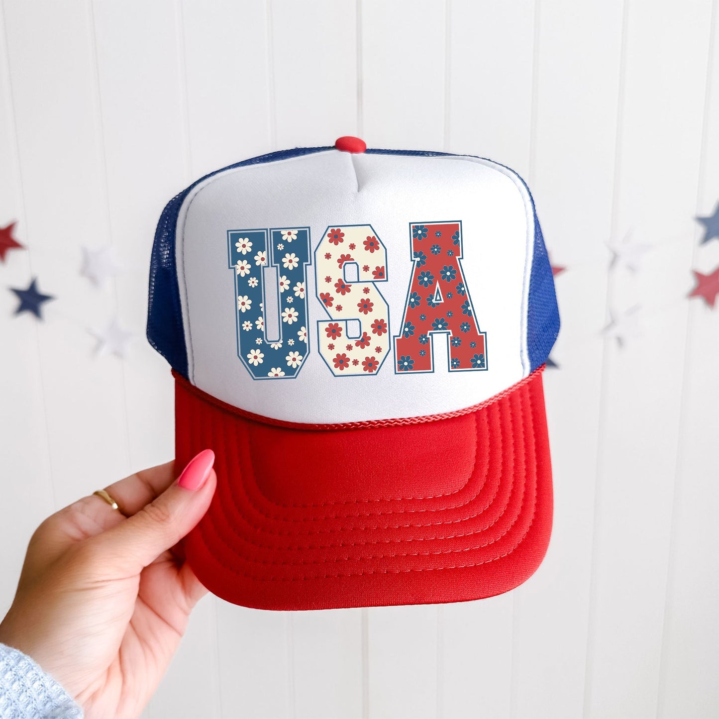 USA Flag Flowers Patriotic Floral Emblem Bold Statement Of Liberty And Freedom For Everyday Wear Trucker Hat
