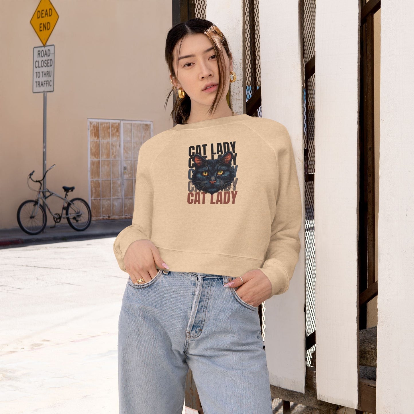 Black Cat Lady Cropped Pullover