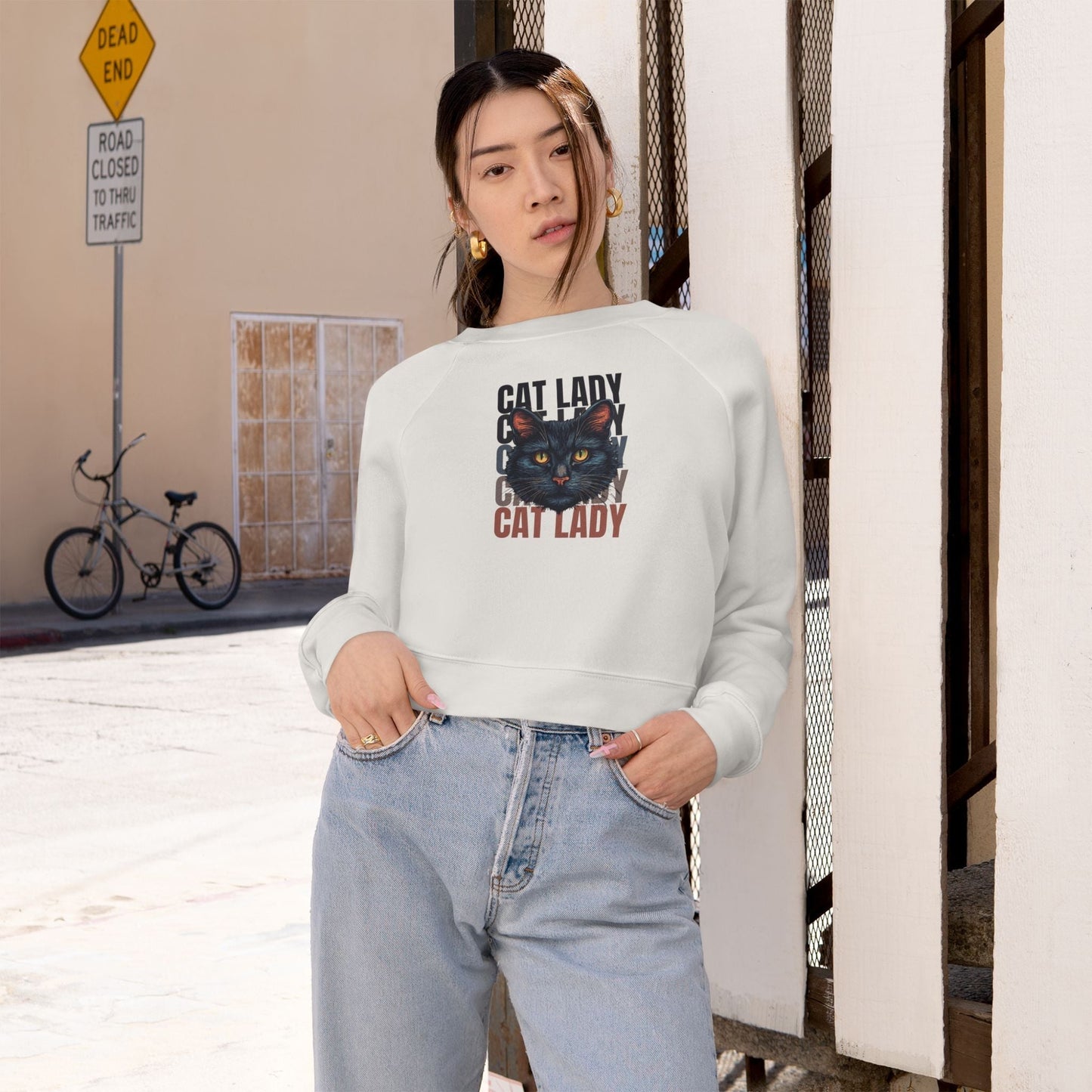 Black Cat Lady Cropped Pullover