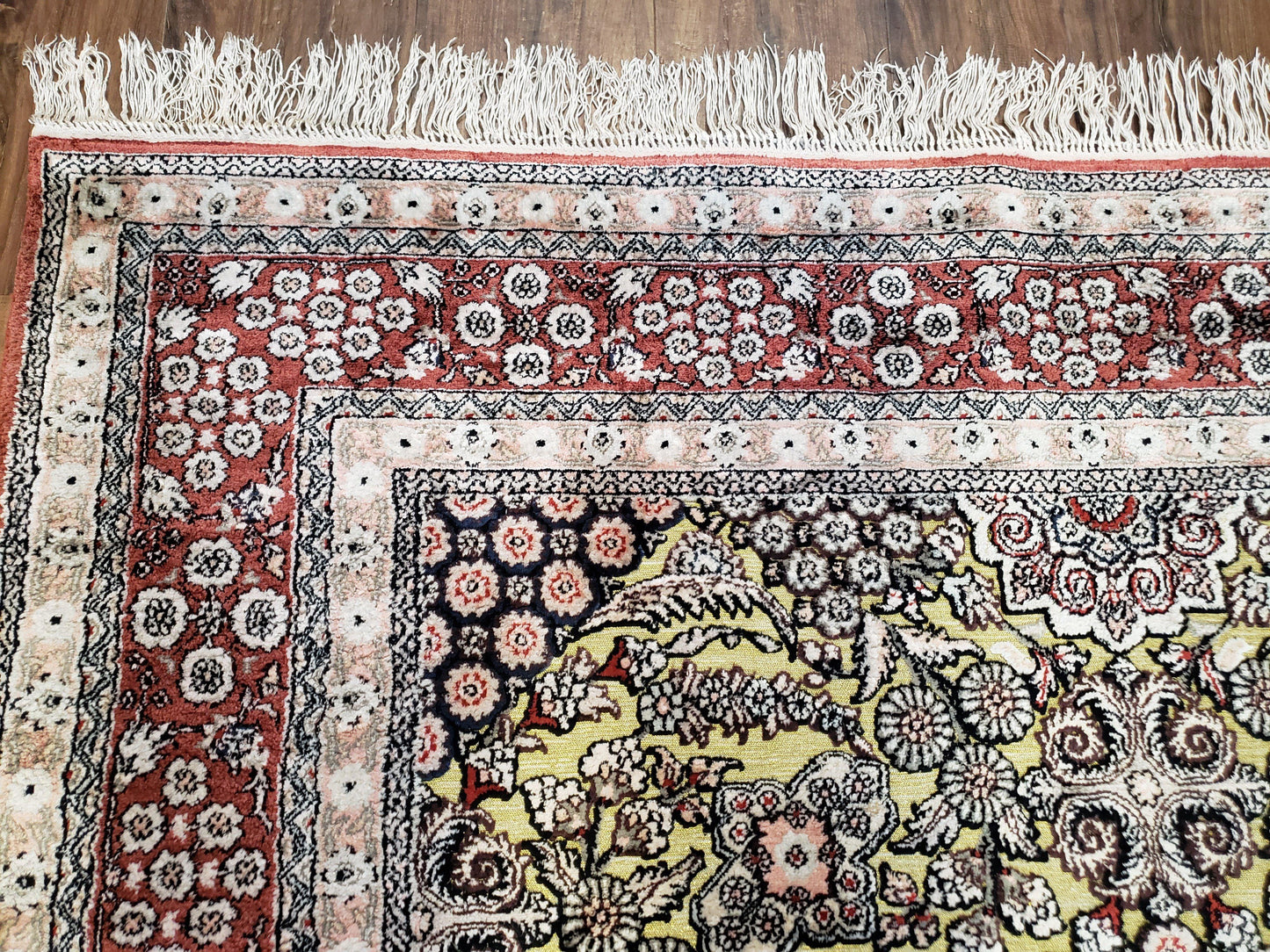 5x8 Indian Kashmiri Silk Rug with Gold Threads