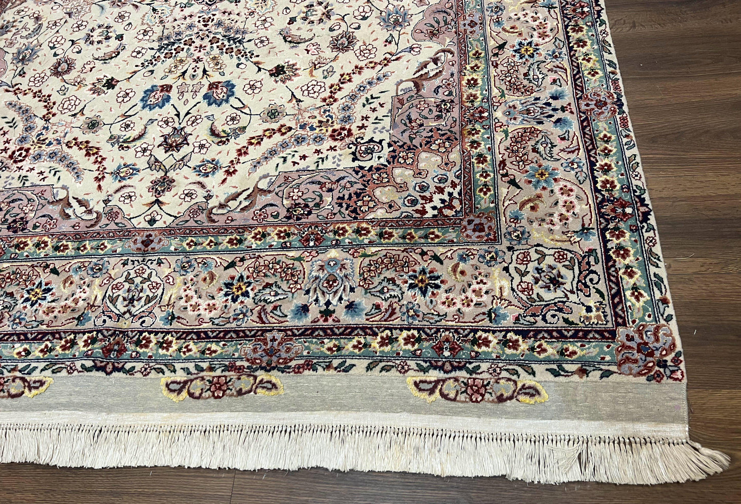Beautiful Pak Persian Rug 6x9, Floral Medallion, Wool and Silk, Highly Detailed Elegant Carpet, Vintage Oriental Rug 6 x 9, Cream and Gray
