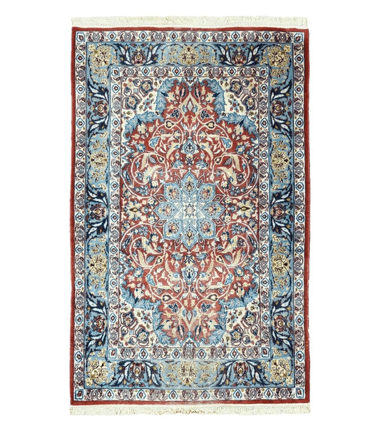 3' 5" X 5' 8" Vintage Handmade Turkish Wool Rug Carpet Vegetable Dyes Nice Red