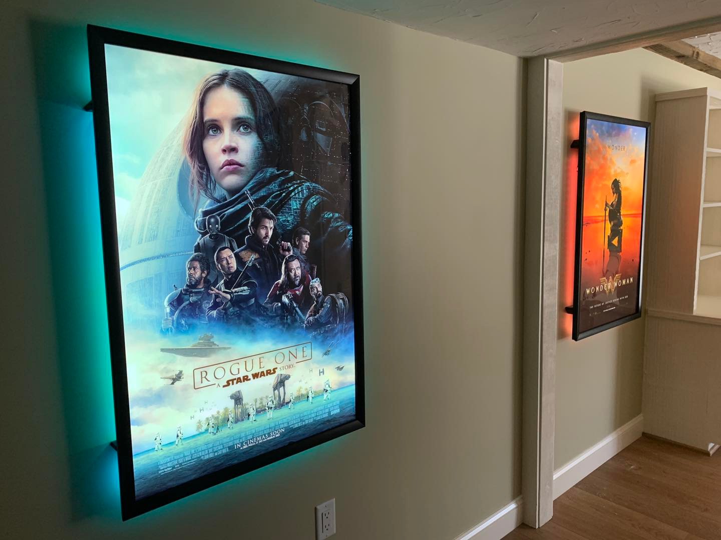 2-PACK Glowbox "World Famous" LED Poster Frames