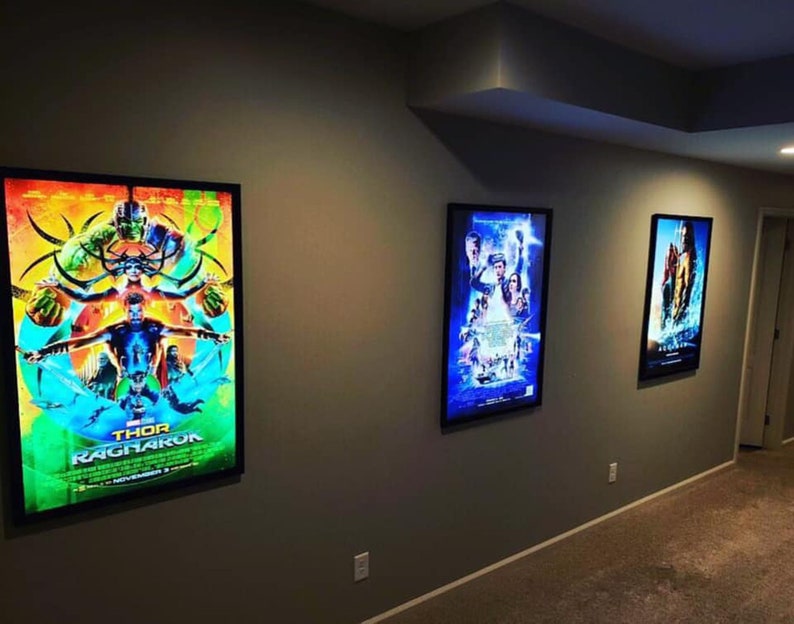 8-PACK Glowbox "World Famous" LED Poster Frames