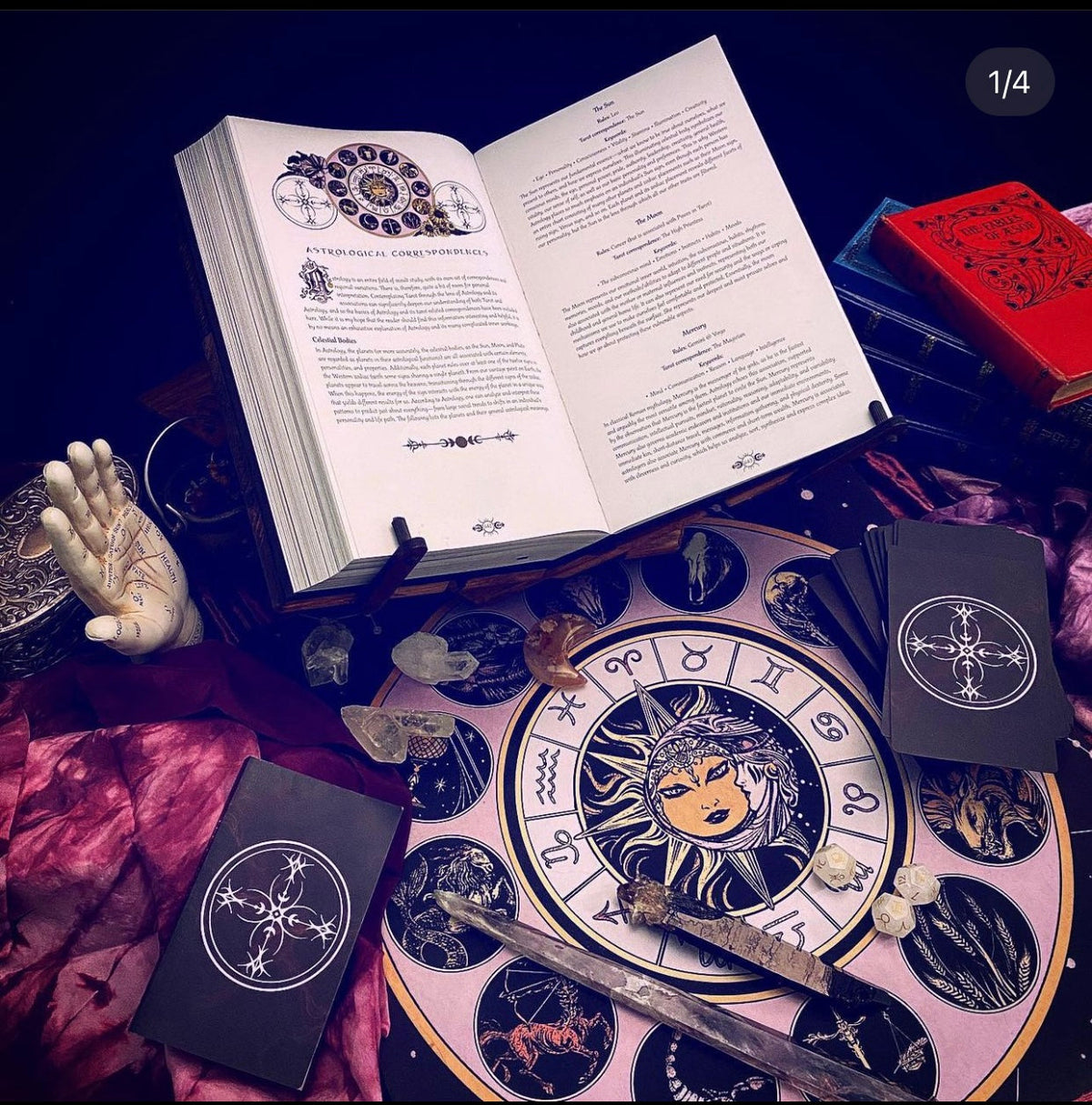 Divination Mat - Astrology Aesthetic (Small: 18”x18”)
