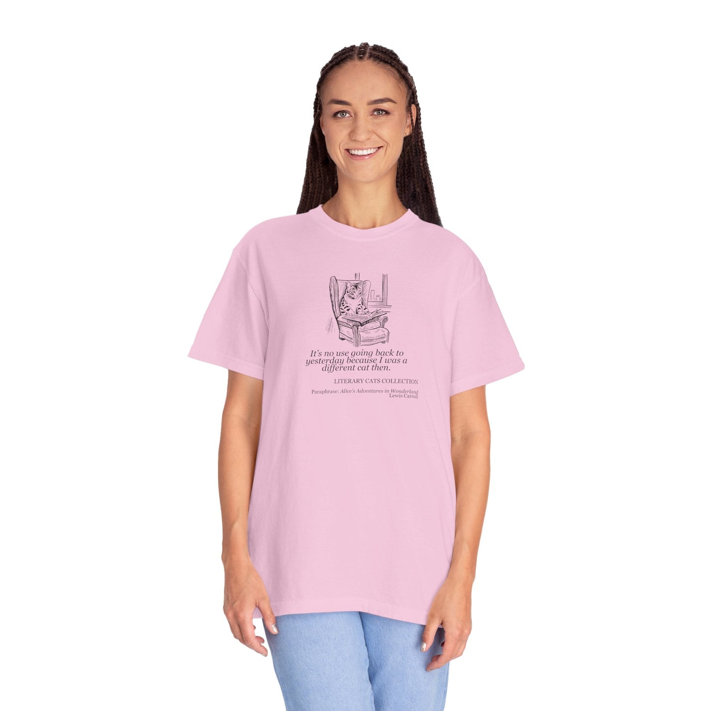 Literary Cat Unisex T-Shirt - Alice in Wonderland