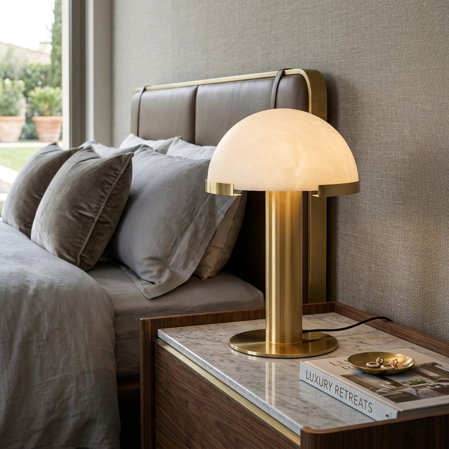 Melange Alabaster Dome Table Lamp