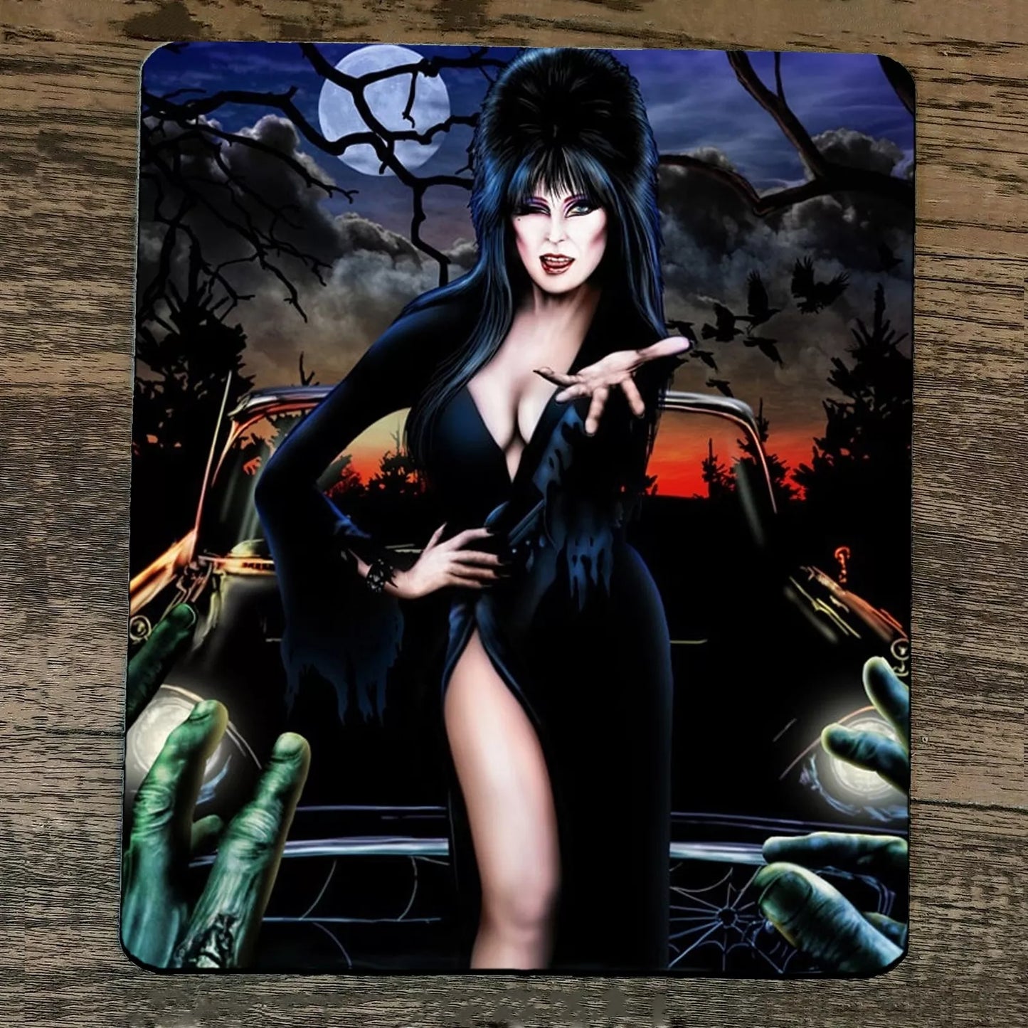 Mouse Pad Mistress of the Dark Queen Elvira Blowing a Kiss