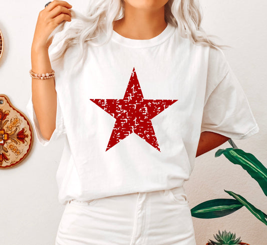 Vintage Red Star Patriotic 4th of July Retro Emblem Americana Pride Comfort Colors Tee